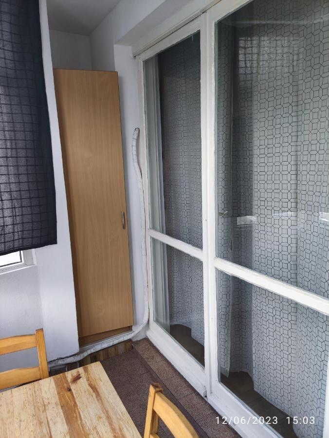 Fabian Central Apartment Букурещ Екстериор снимка