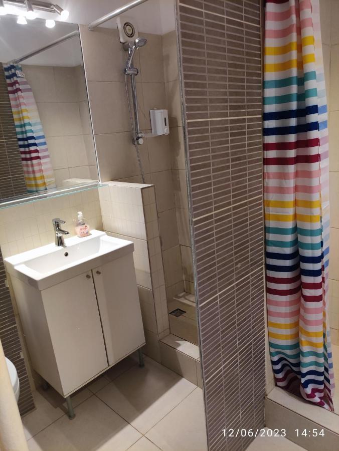 Fabian Central Apartment Букурещ Екстериор снимка